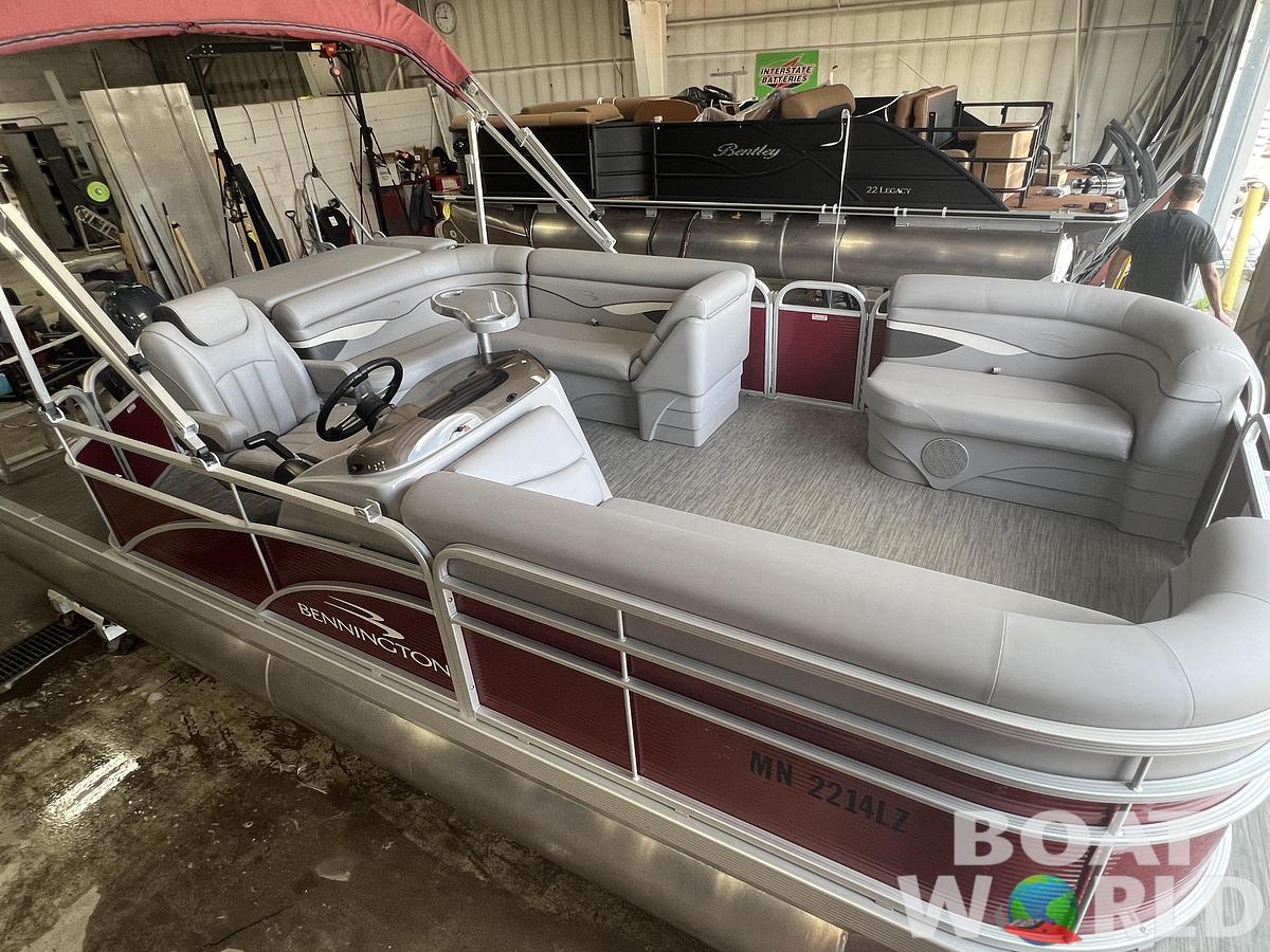 Used 2020 Bennington 20 SLV & 50HP Yamaha 4Stroke -$27,995