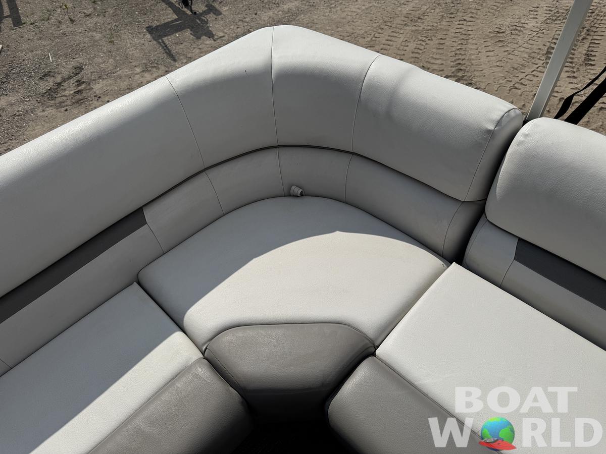 Used 2021 Sweetwater 1880 Pontoon