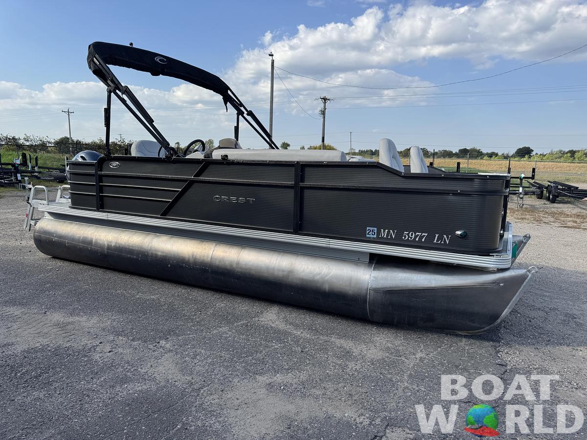 Used 2017 Crest  200 Pontoon with 115HP Yamaha Fourstroke EFI