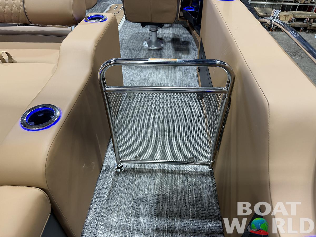 2026 Tahoe Pontoons Cascade 2385 Swingback (VRB) Tritoon 
