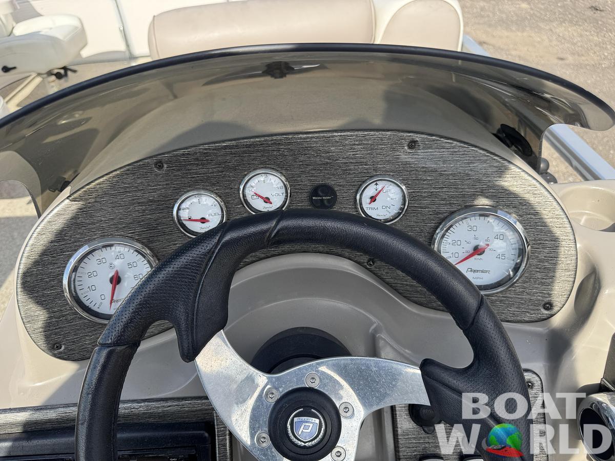 Used 2009 Premier 220 SunSpree DL Pontoon