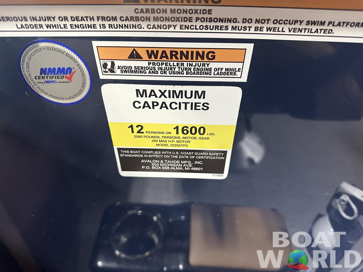 2025 Tahoe Pontoons LTZ 2385 Swingback (VRB) Windshield Tritoon & Honda 4-Stroke EFI