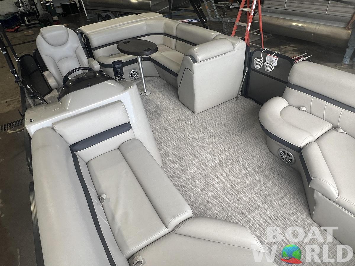 Used 2018 Berkshire CTS 20 Cruise & 60HP Yamaha 4Stroke -$24,995