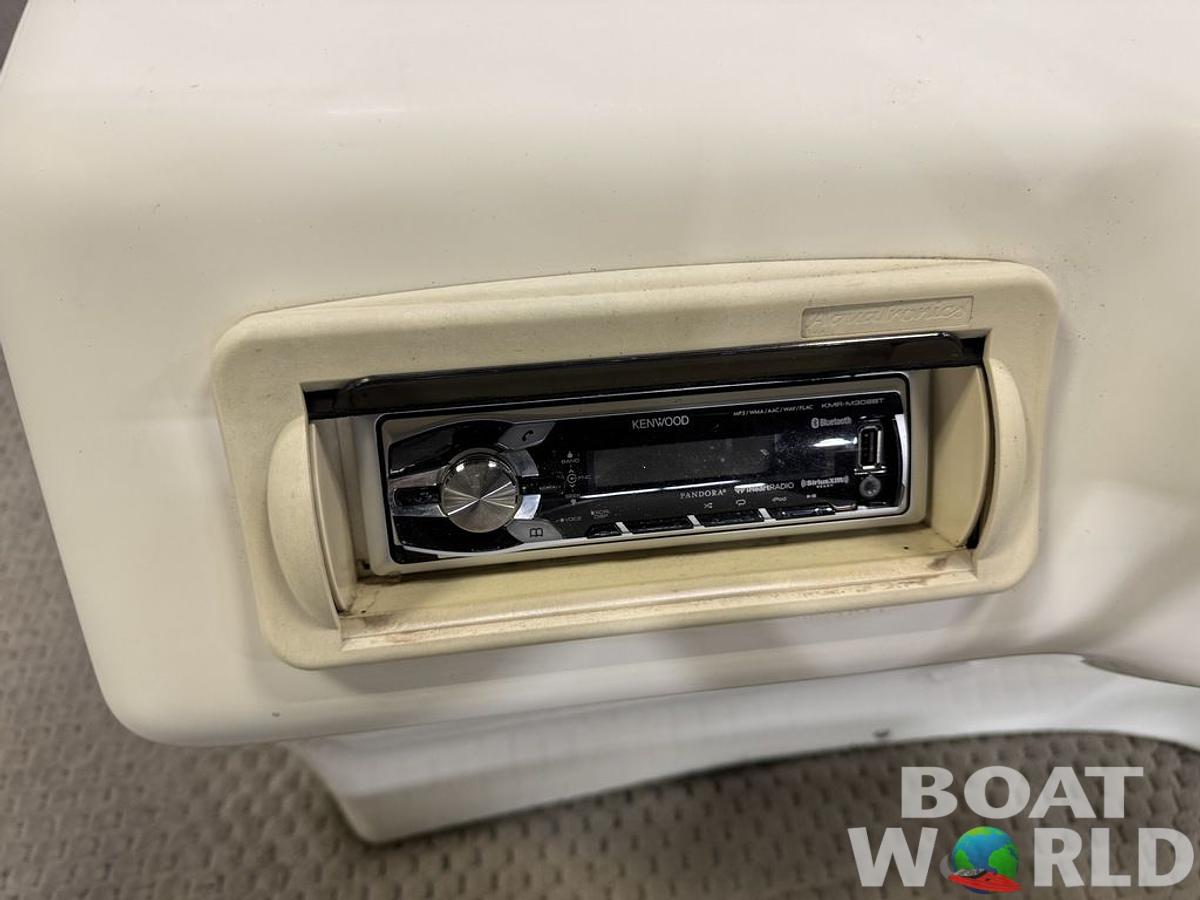 Used 2006 Bennington 2050 GS Pontoon