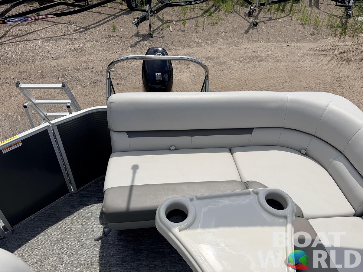 Used 2023 Sweetwater 2086 Cruise & 60HP Suzuki 4Stroke -$25,995