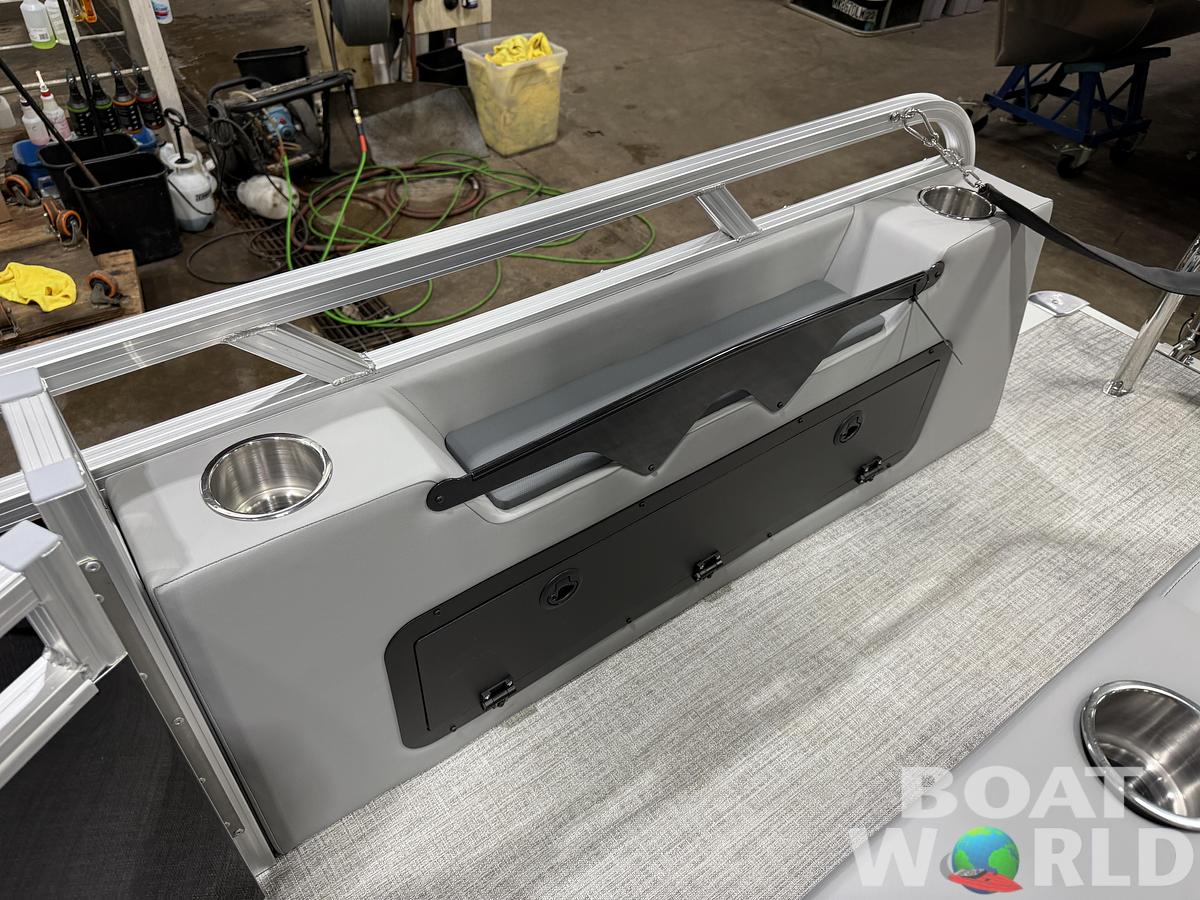 2026 Tahoe Pontoons Sport 2180 Swingback (VRB) 