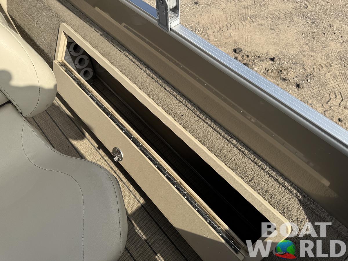 Used 2018 Sylvan Mirage 820 4-PT Pontoon