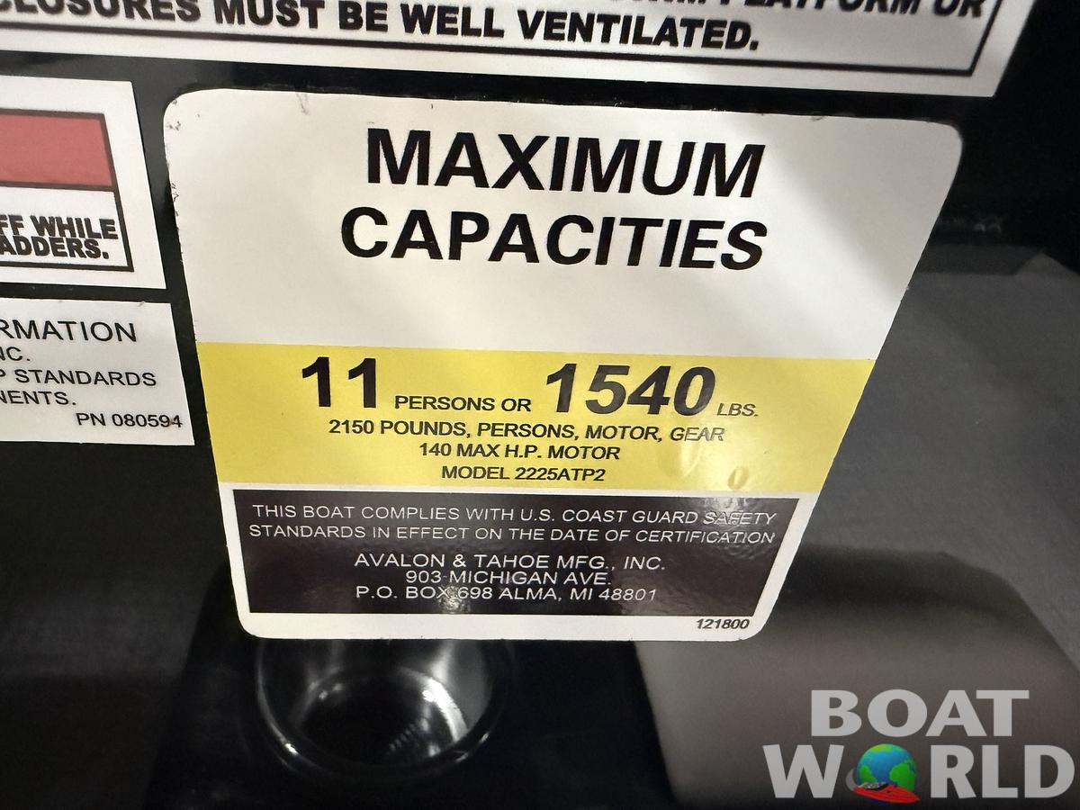2026 Tahoe Pontoons Sport 2385 Swingback (VRB) & Honda 4-Stroke EFI