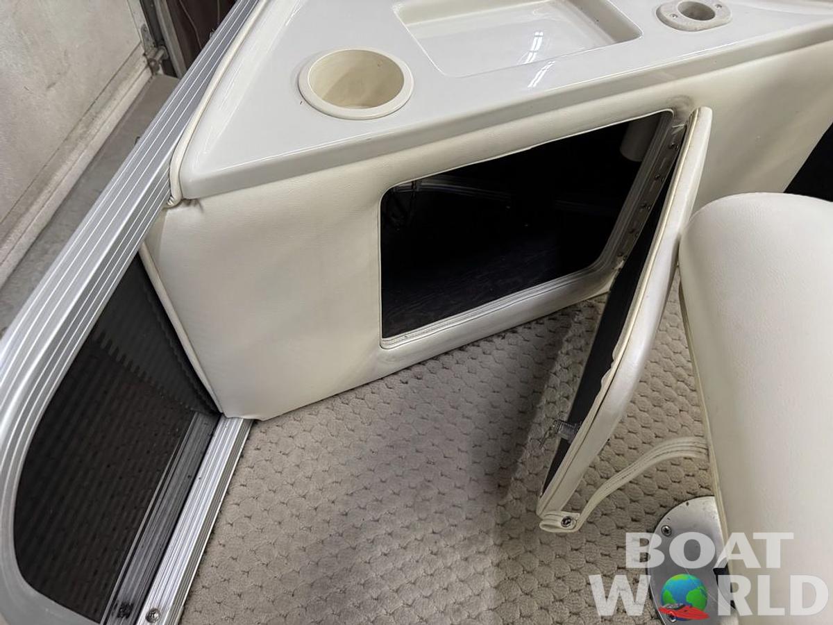 Used 2006 Bennington 2050 GS Pontoon