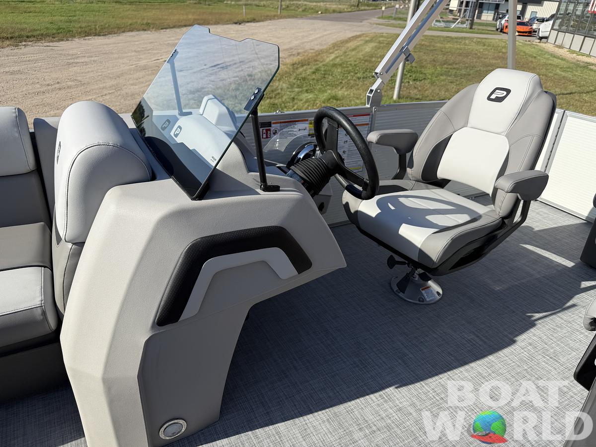 2026 Princecraft Vectra 23 RL SS Swingback Pontoon & Mercury 4-Stroke EFI