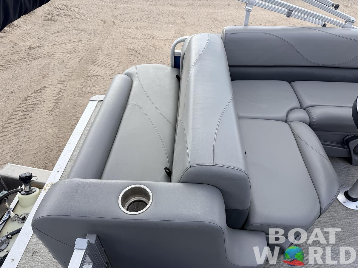 Used 2022 Tahoe Sport 2080 CRB & 100HP Honda 4Stroke -$29,995