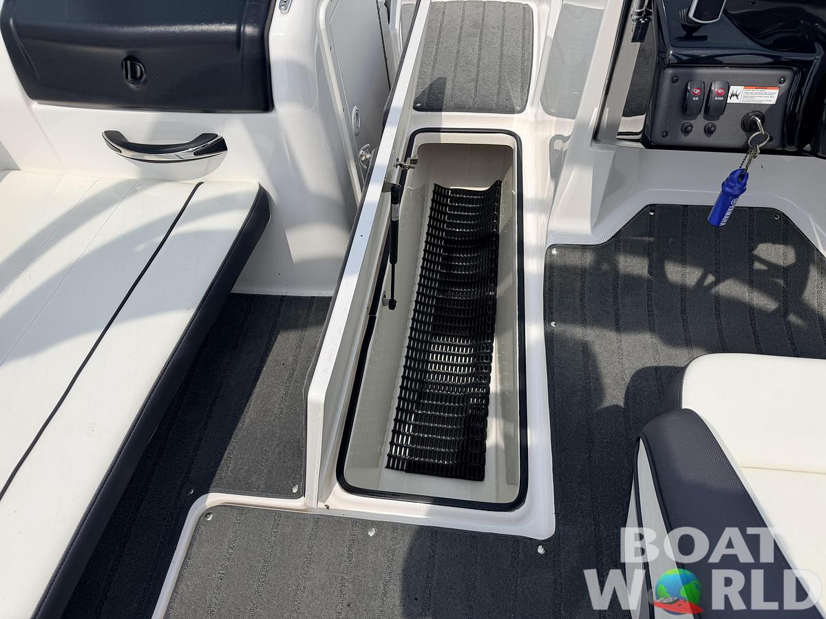 Used 2016 Yamaha AR192 Jet Boat 210HP Supercharged 1.8L & Single Axle Trailer -$29,995