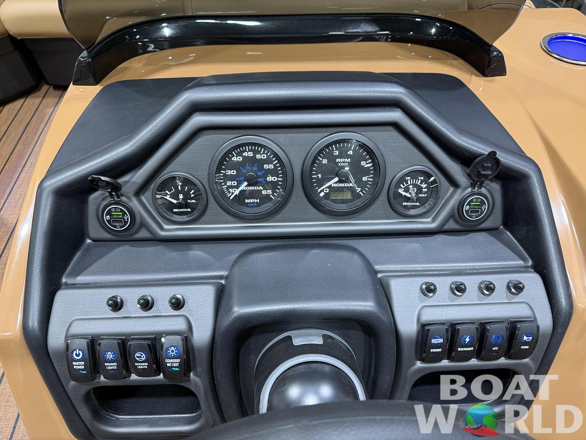 2026 Bentley Pontoons Legacy 200 Navigator Quad Lounge $39995