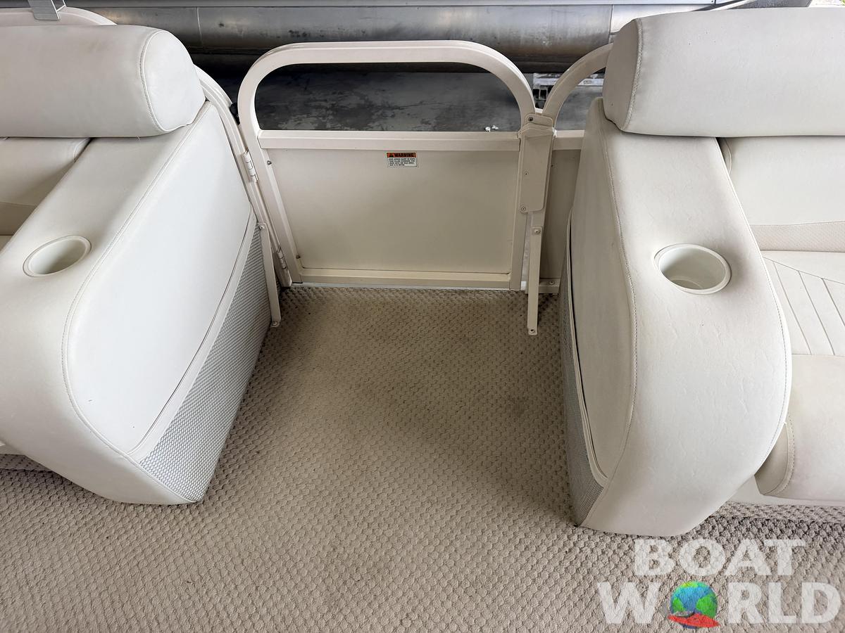Used 2008 Starcraft 226 Limited & 60HP Mercury 4Stroke -$12,995