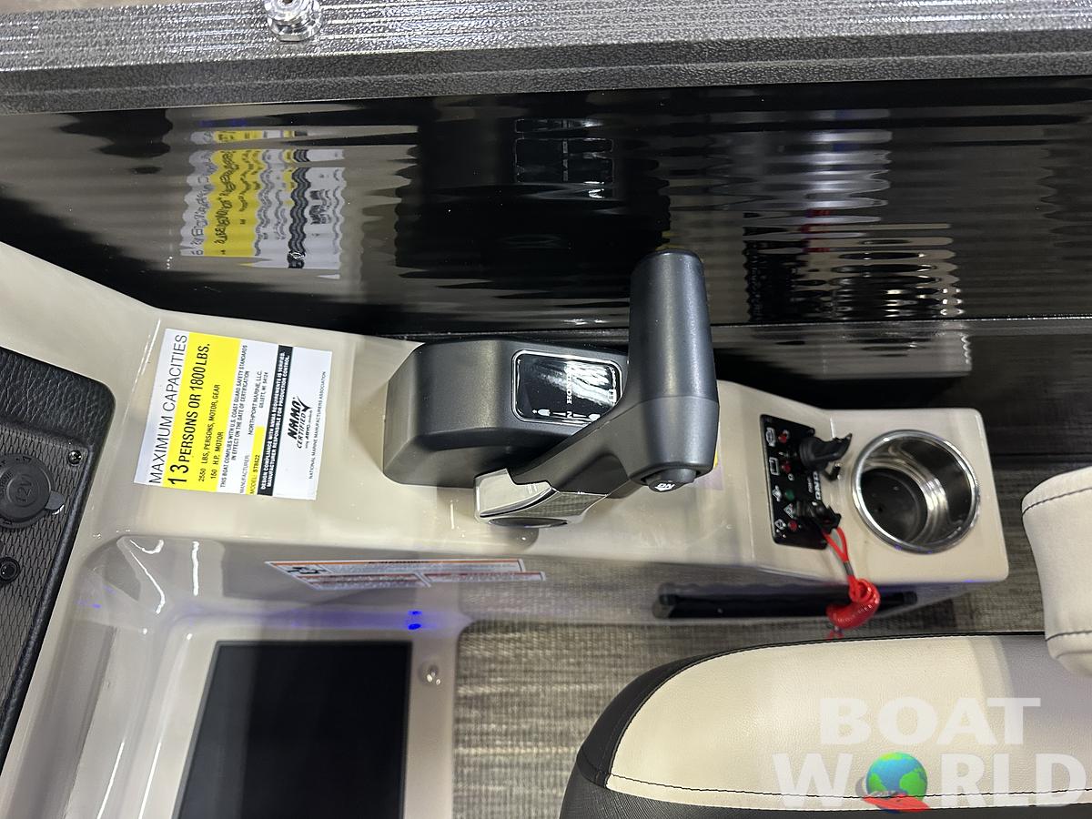 2025 Montego Bay 8522 Fish & Cruise Tritoon & Honda 150HP 4-Stroke EFI