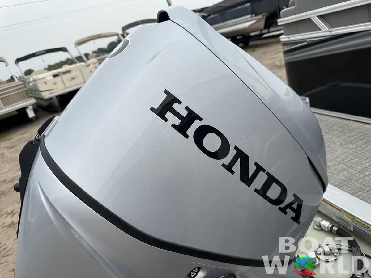 Used 2021 Tahoe Pontoons SLT 18' Quad Lounge & Honda 60HP 4-Stroke EFI