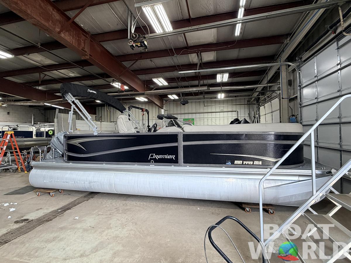 Used 2020 Premier 220 SunSation & 100HP Honda 4Stroke - $29,995