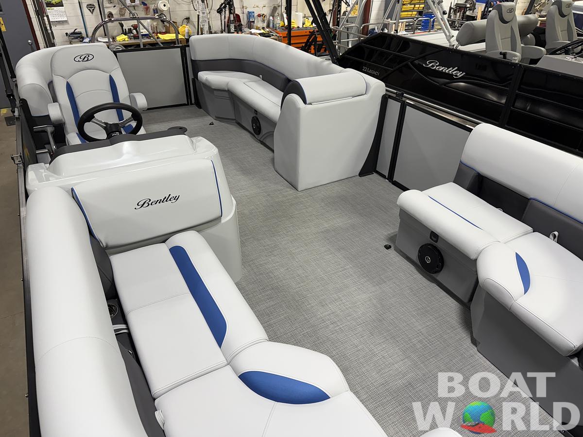 2025 Bentley Pontoons Bolt 203 Tritoon 150HP 4-Stroke EFI