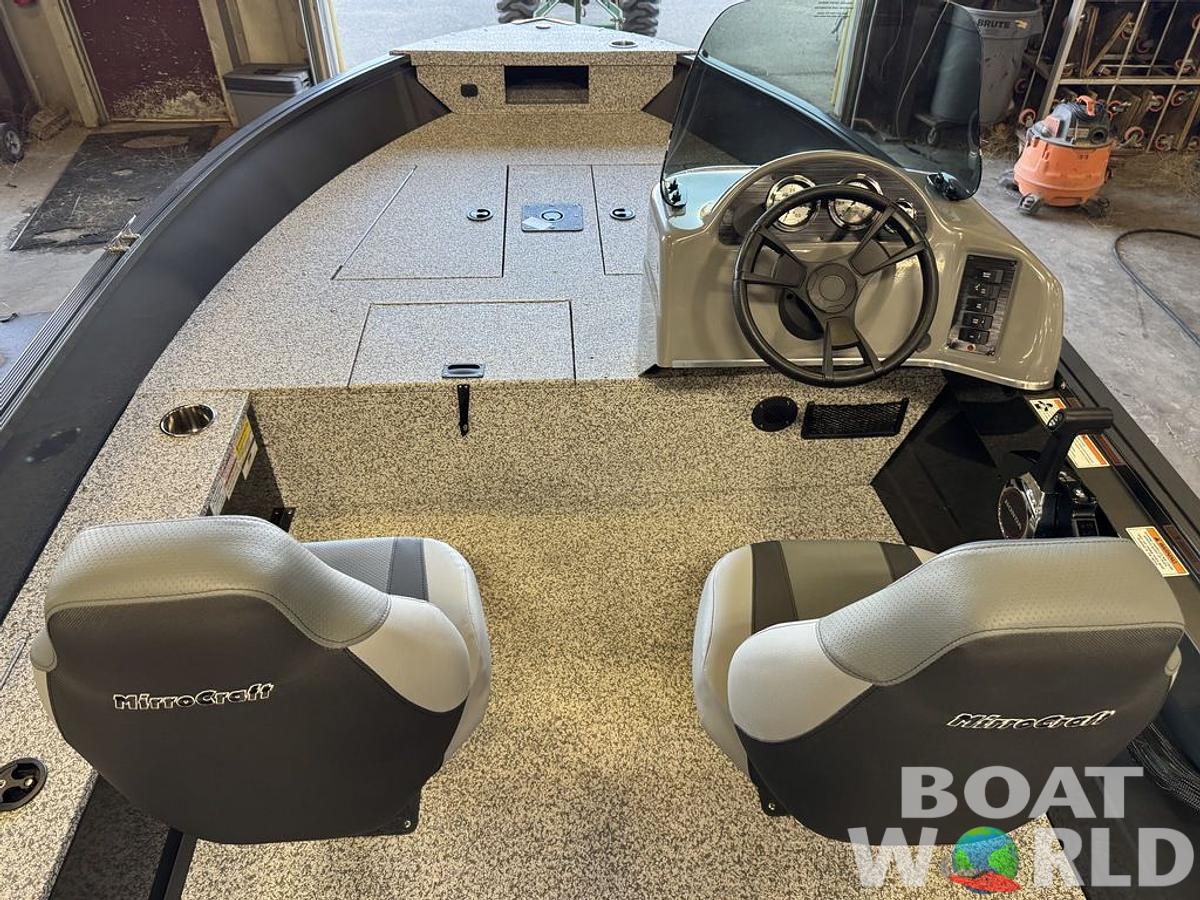 2025 Mirrocraft F167 Side Console & Honda 60HP 4-Stroke EFI