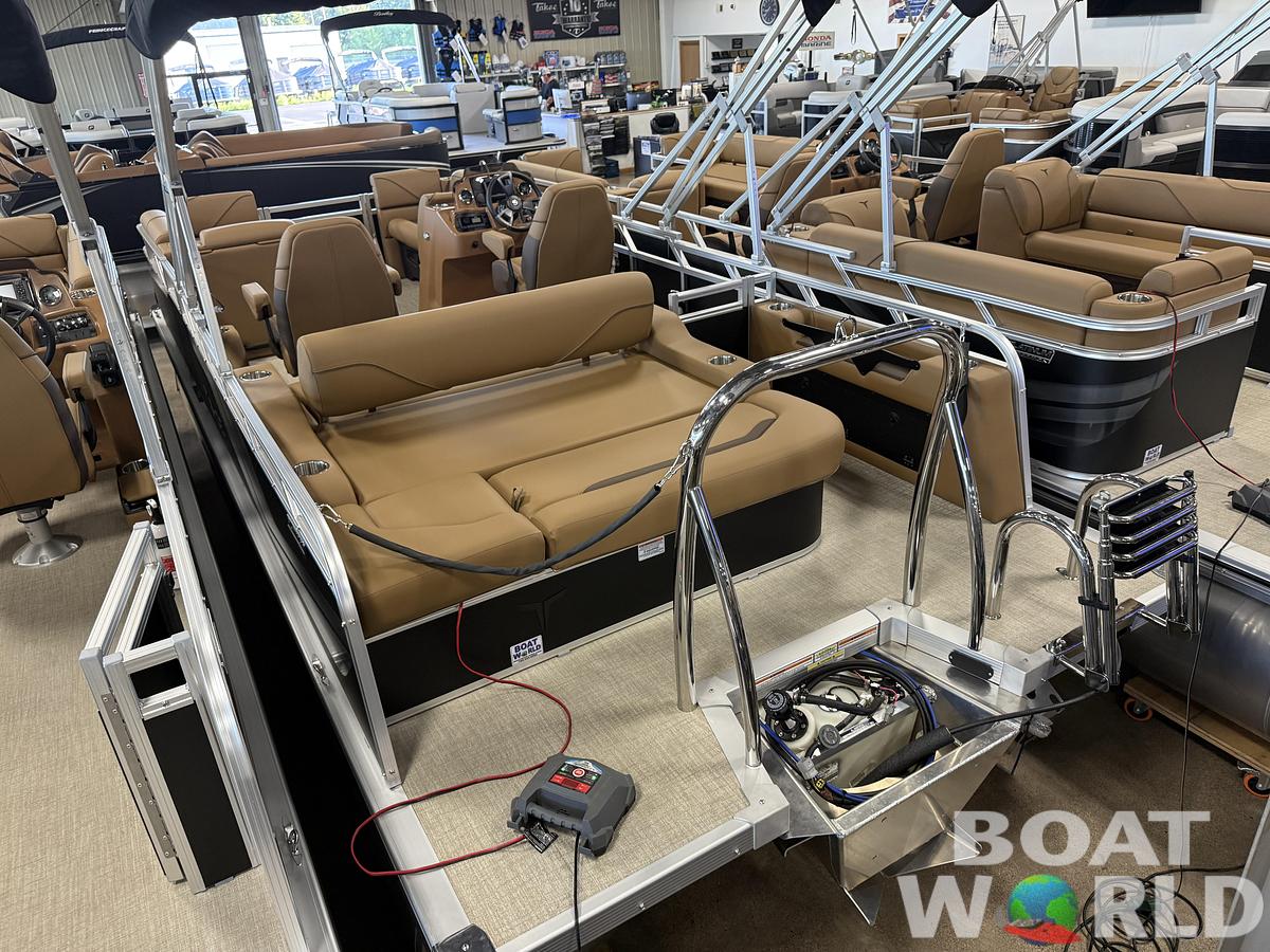 2027 Tahoe Sport VRB 2180 Swingback $33995