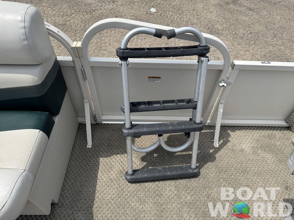 Used 2006 Starcraft Limited 200 4-PT Pontoon