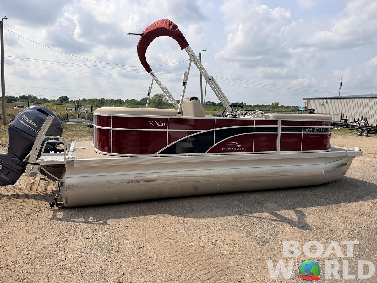 Used 2019 Bennington 21 SX Quad Lounge & Yamaha 90HP 4Stroke -$29,995