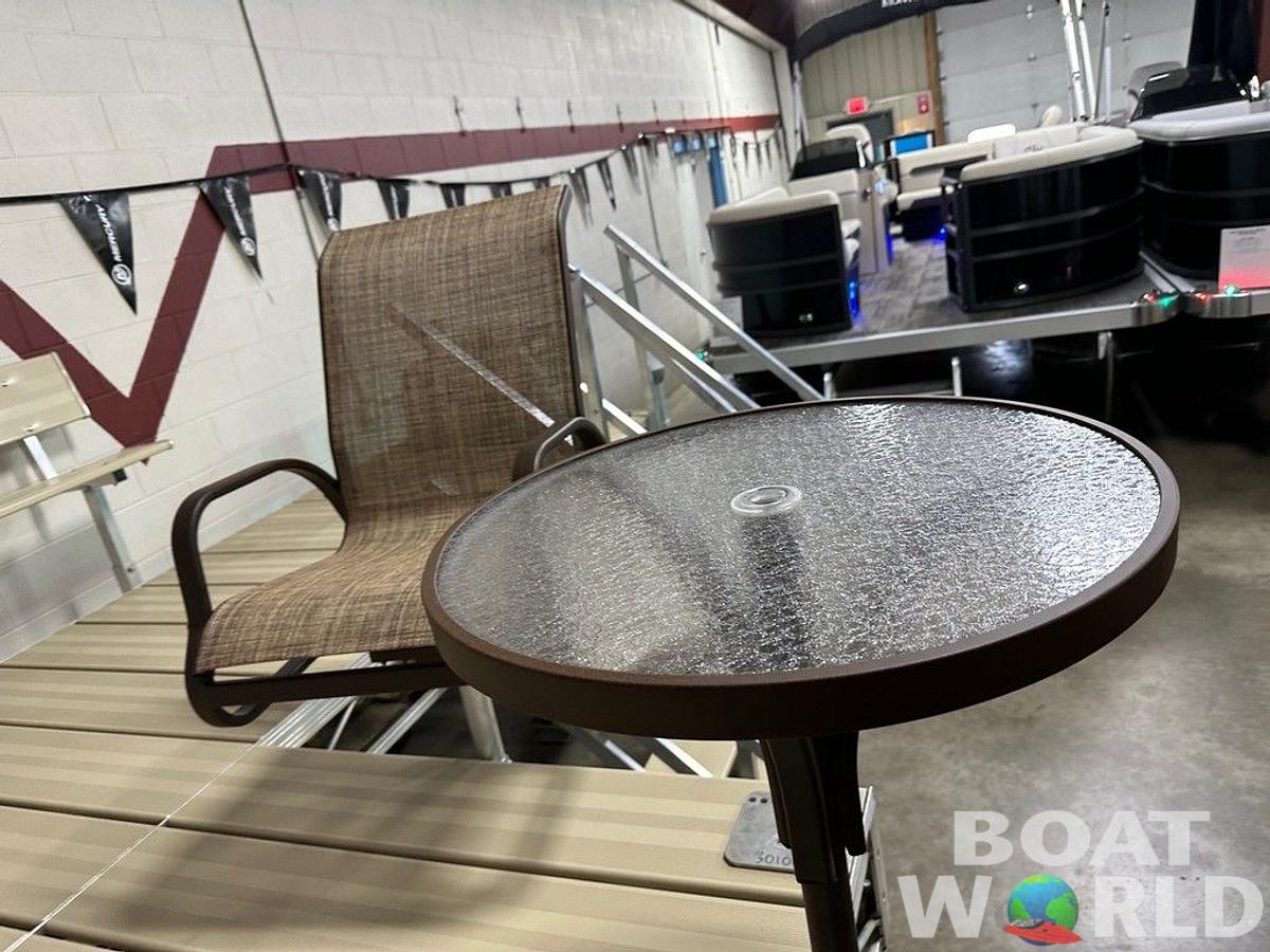 Dock Accessories Table and Chair Set