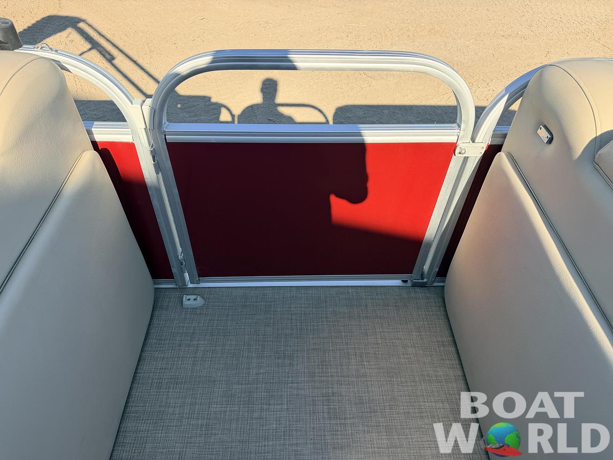 Used 2023 Sun Tracker Party Barge 20 DLX & 90HP Mercury 4Stroke -$27,995