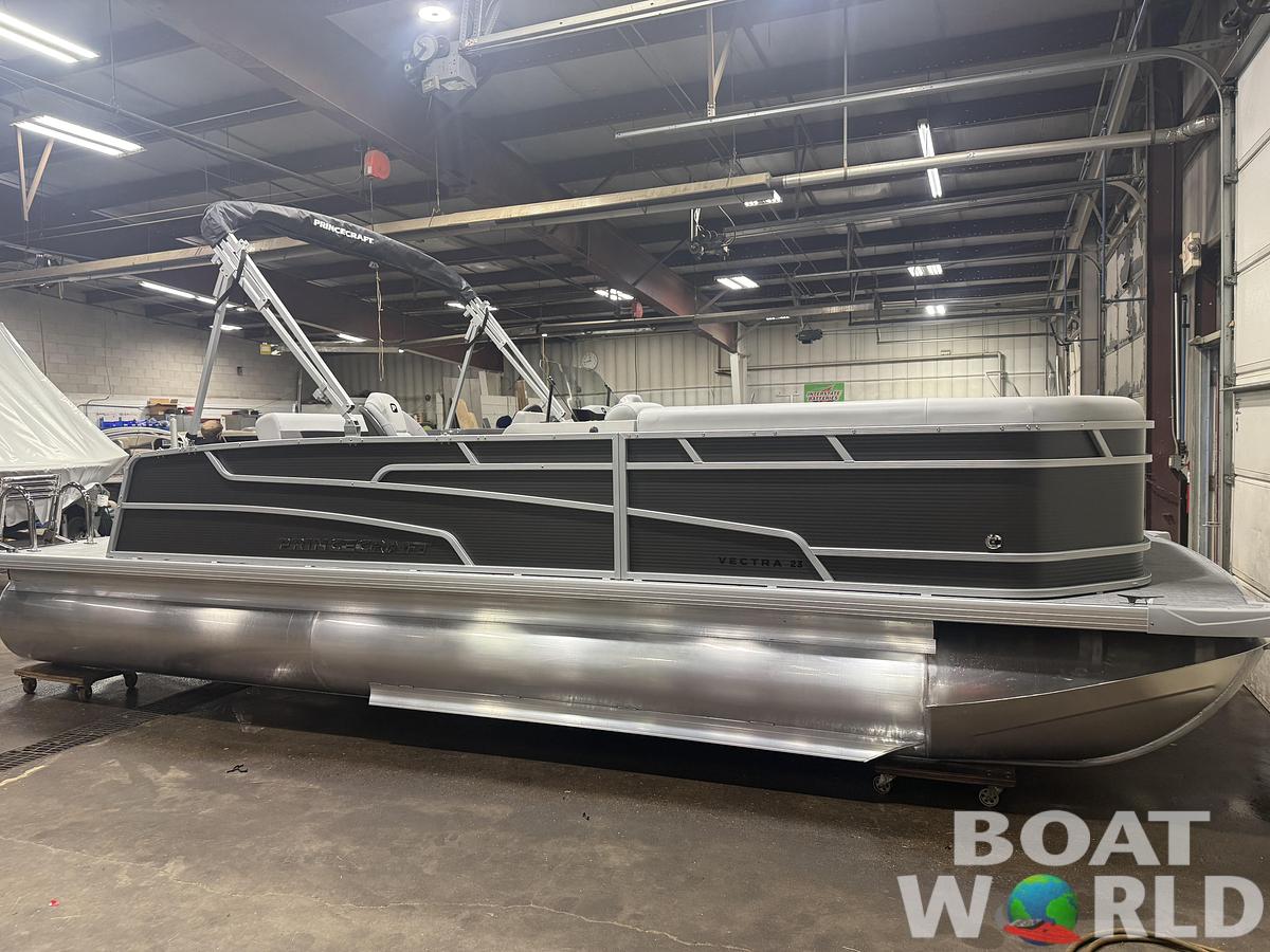 2026 Princecraft Vectra 23 RL SS Swingback Tritoon