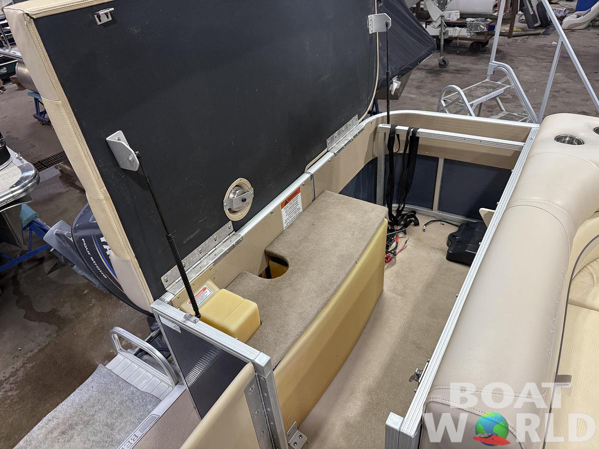 Used 2009 Bennington 2577 Cruise Pontoon