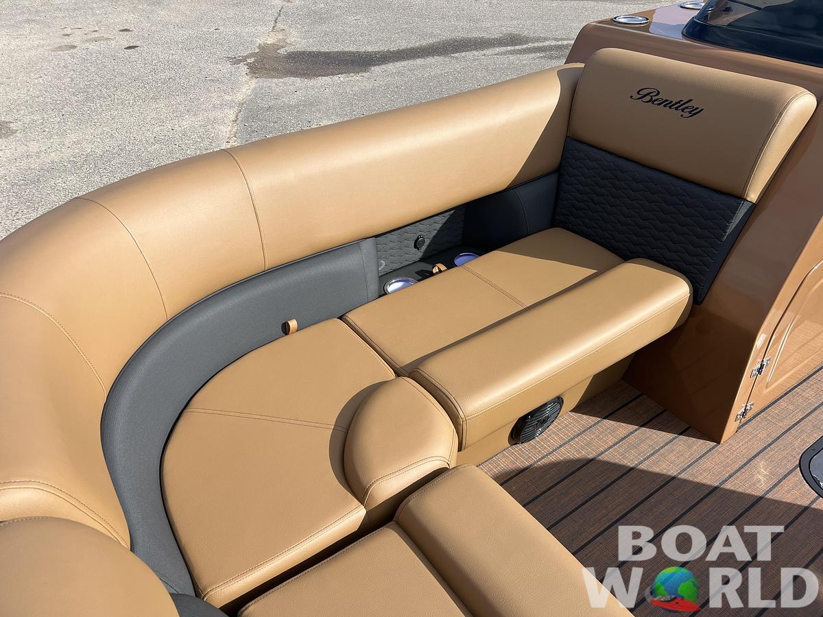 2026 Bentley Pontoons Elite 223 Admiral Quad Lounge Tritoon