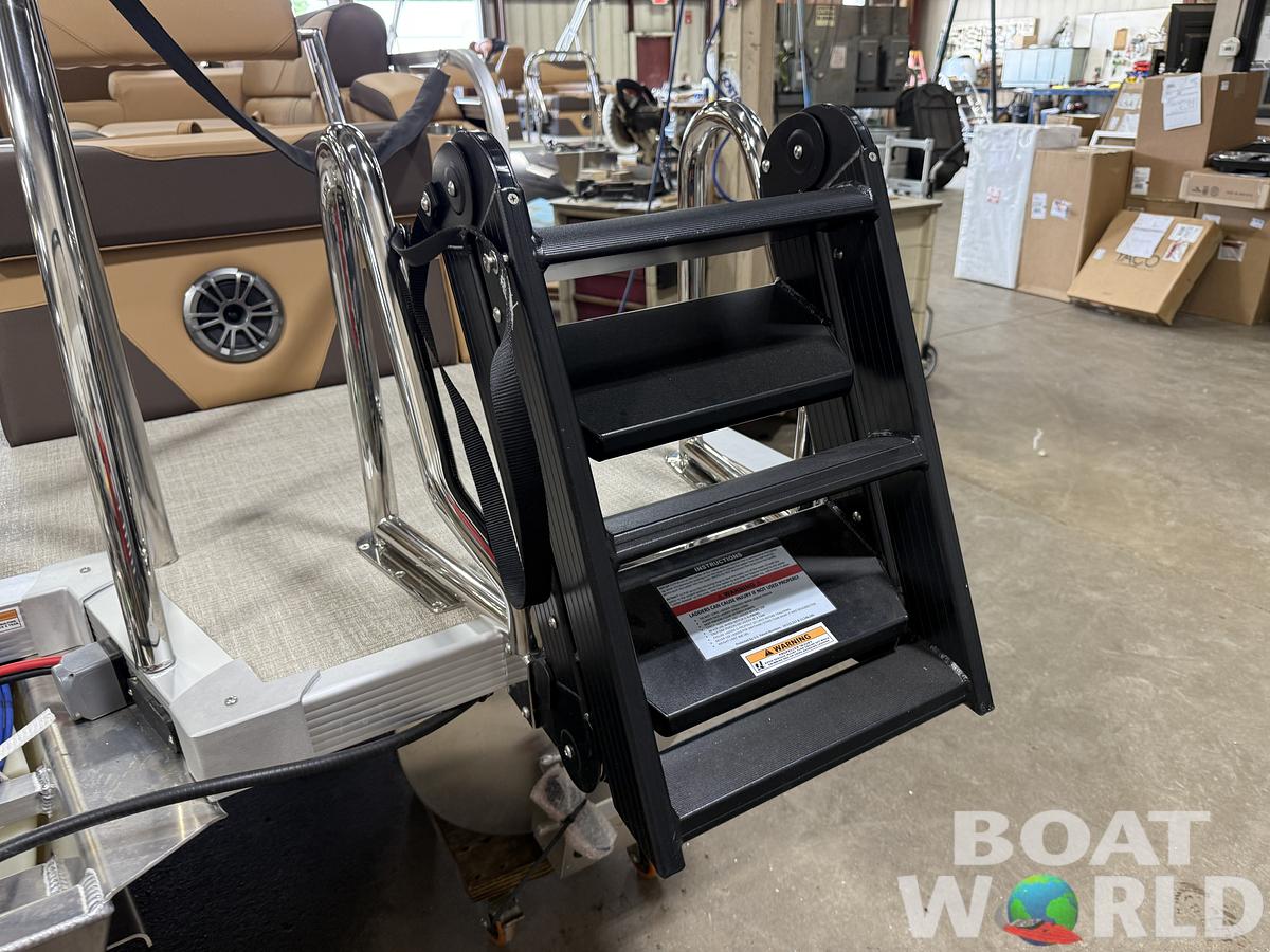 2025 Tahoe Pontoons LTZ 2385 Quad Lounge Shift Flip & Honda 4-Stroke EFI