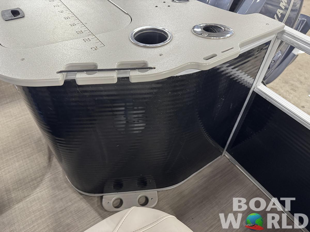 Used 2017 Bennington  22 SS Pontoon with 90HP Yamaha Fourstroke EFI