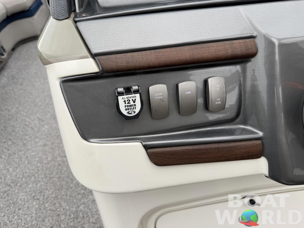 Used 2013 Premier 250 Intrigue Pontoon with 140HP Suzuki Fourstroke EFI