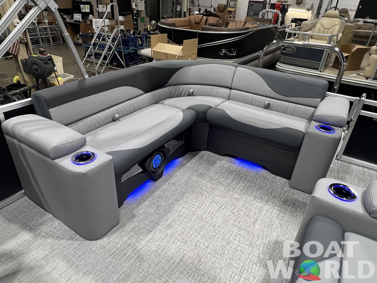 2026 Tahoe Pontoons LTZ 2385 Elite Cruise Tritoon 