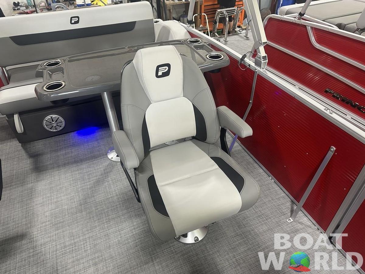 2025 Princecraft Vectra 23 RL SS Swingback Pontoon & Mercury 4-Stroke EFI