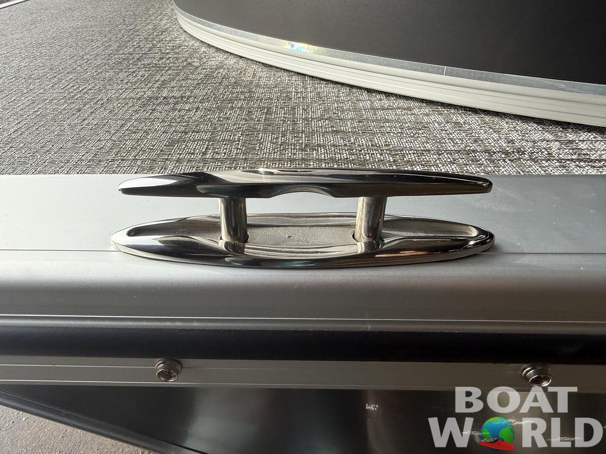 2026 Tahoe LTZ 2385 Quad Lounge & 4-Stroke $38995