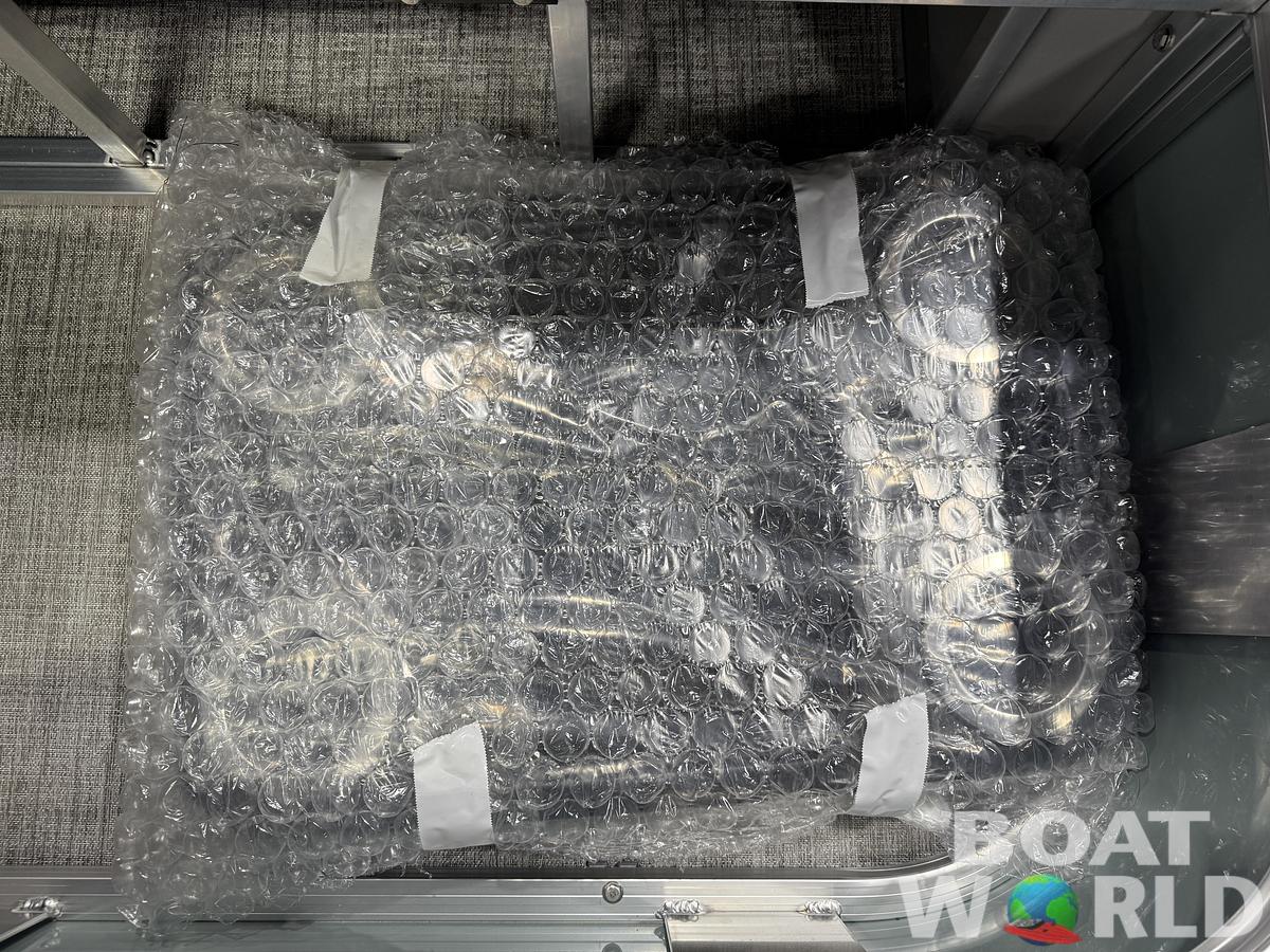 2026 Tahoe Sport VRB 2385 Swingback & 4-Stroke $34995