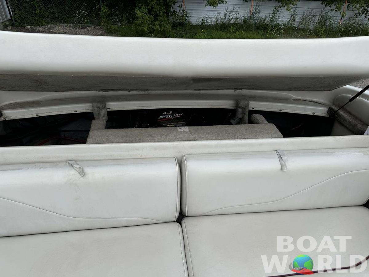 Used 2000 Crownline 192 4.3 V6 Open Bow Runabout