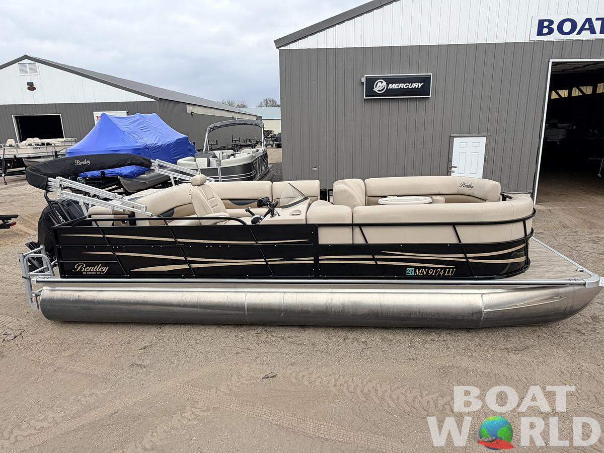 Used 2018 Bentley Encore 240 Cruise SE & 150HP Mercury 4Stroke -$29,995