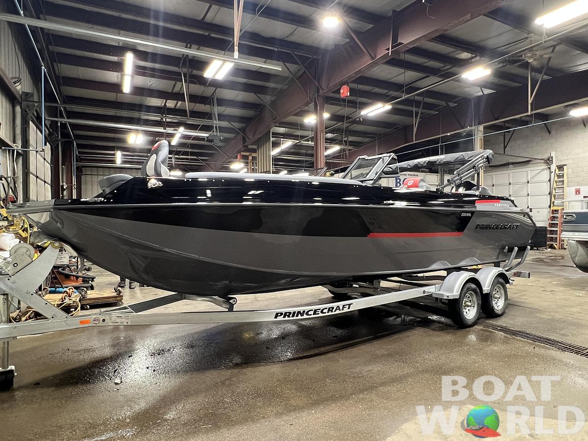 2026 Princecraft Ventura 230 WRL Swingback Deckboat