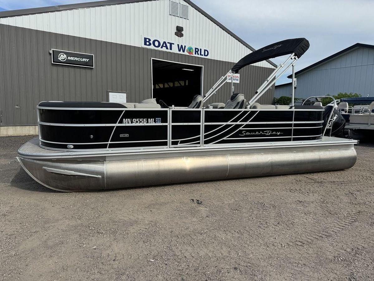 Used 2023 South Bay 224RS LE Pontoon & 140HP Suzuki 4-Stroke EFI