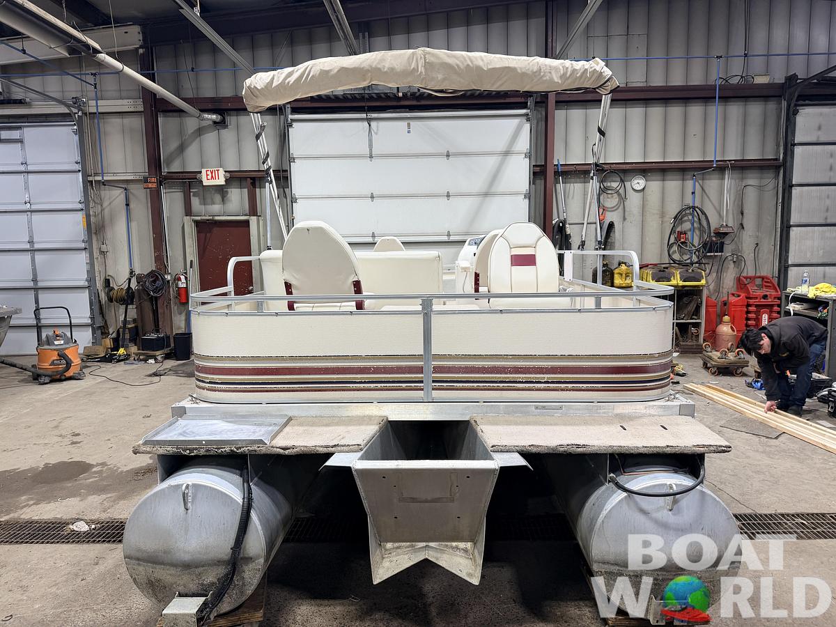Used 1998 Northwood 820 -$1,995
