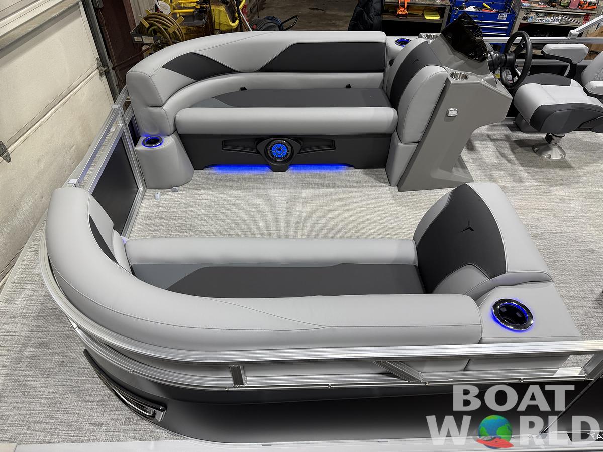 2026 Tahoe Pontoons Sport 2385 Swingback (VRB) Tritoon 