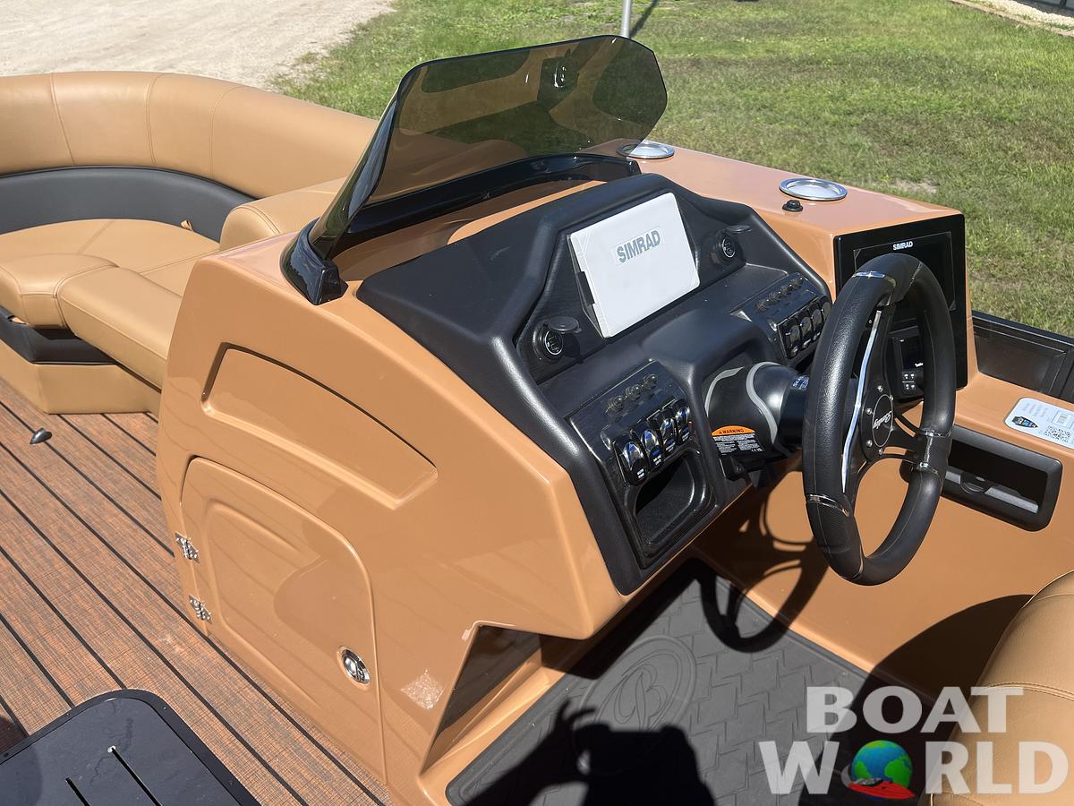2026 Bentley Pontoons Elite 223 Quad Swingback QSB Tritoon