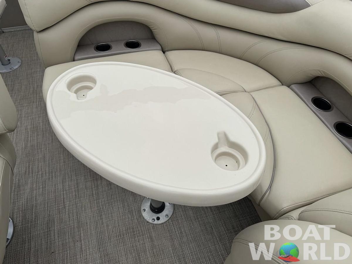 Used 2017 Sylvan 820 Cruise-n-Fish Pontoon