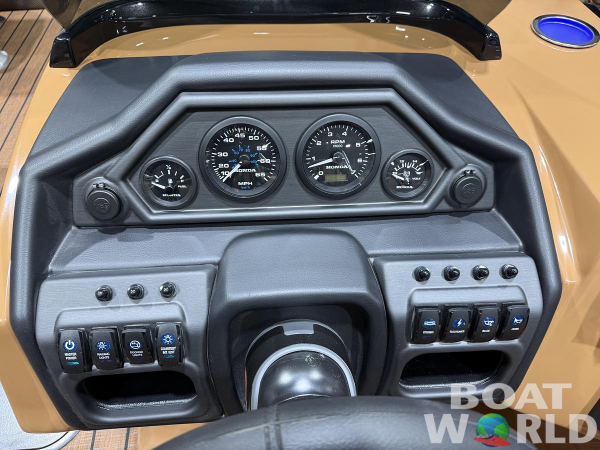 2026 Bentley Legacy 223 Navigator DL Quad Lounge Tritoon $51995