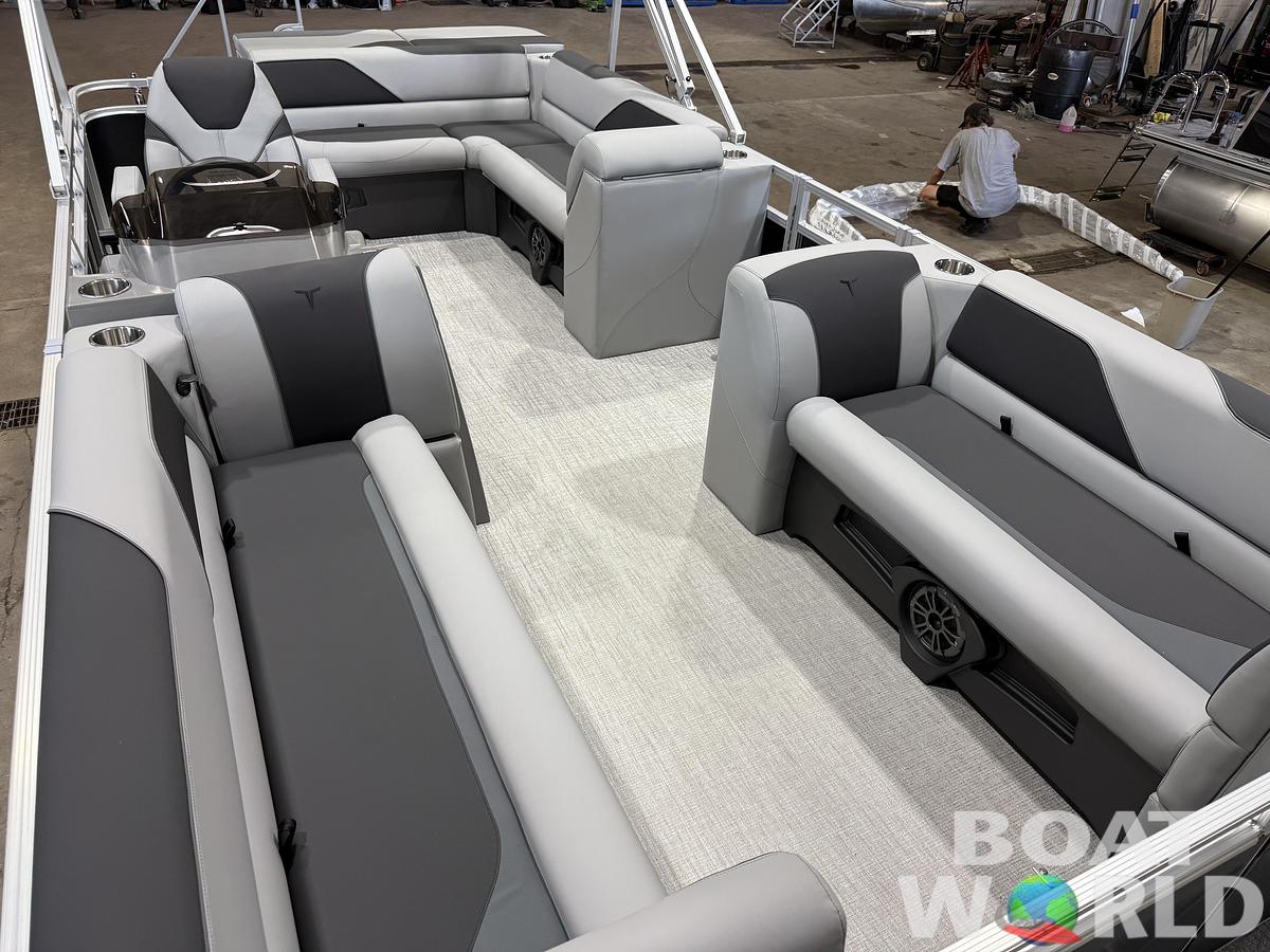 2027 Tahoe Sport 2180 Cruise & 4-Stroke $30995