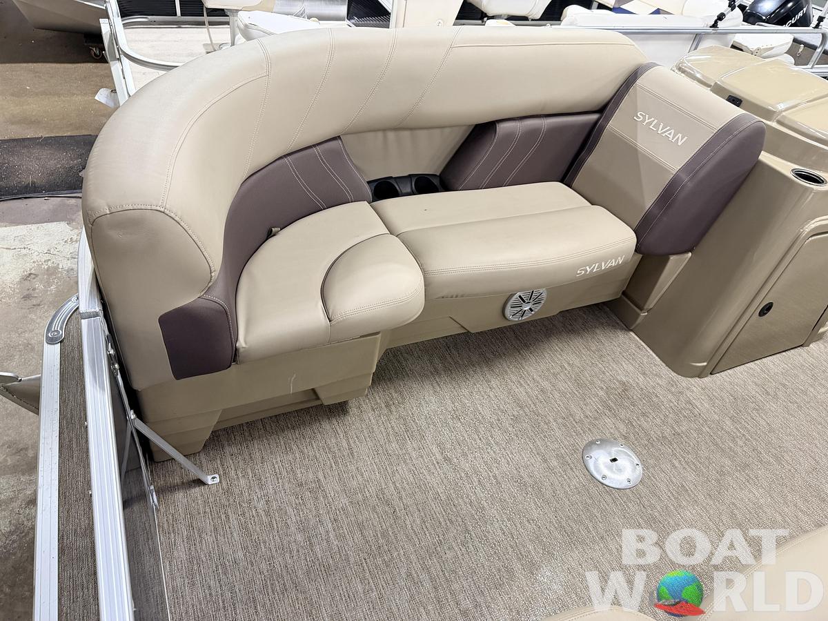 Used 2022 Sylvan  Mirage 820 Fish & Cruise