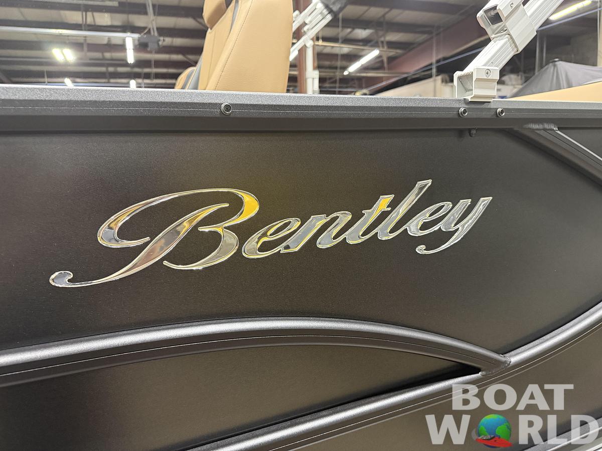 2027 Bentley Legacy 223 Swingback Tritoon $53995